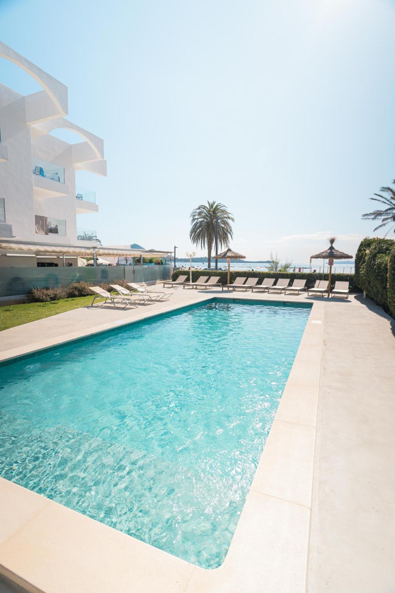 Apartamentos Bellamar Port de Pollença Esterno foto